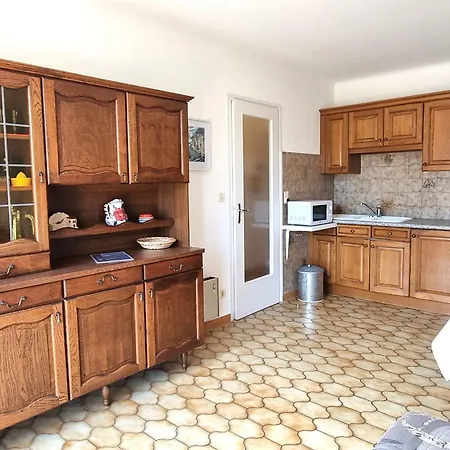 Port-vendres : T2 Avec Terrasse Et Parking - Fr-1-309-215 Appartement